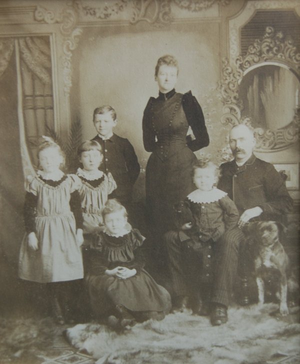 Sidney O. Huestis & Family